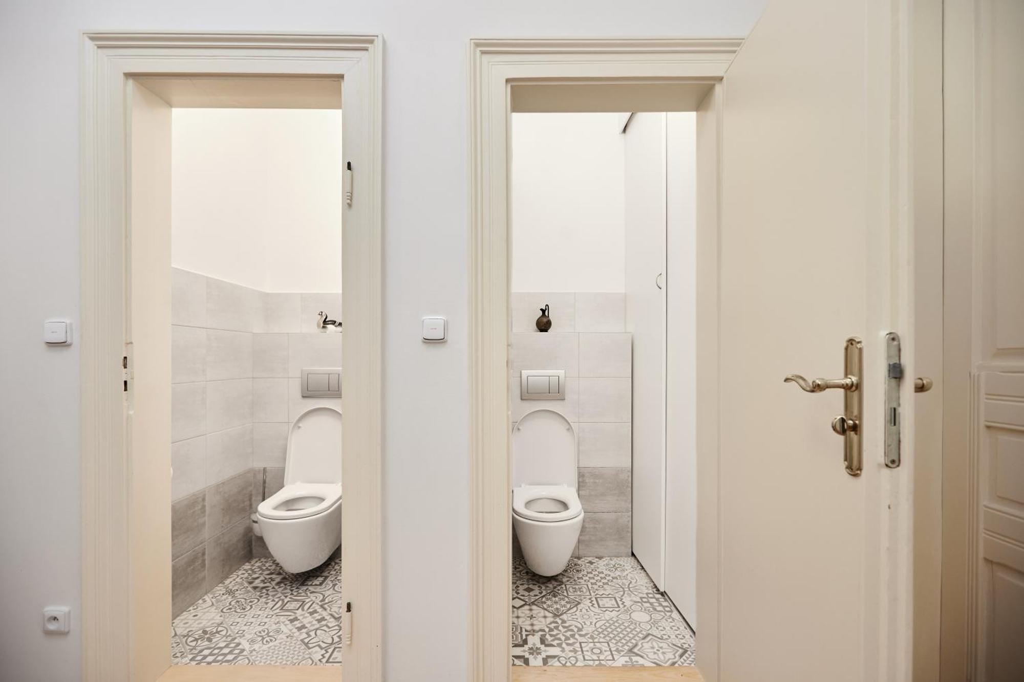 Room & Parking Assistance Praga Exterior foto