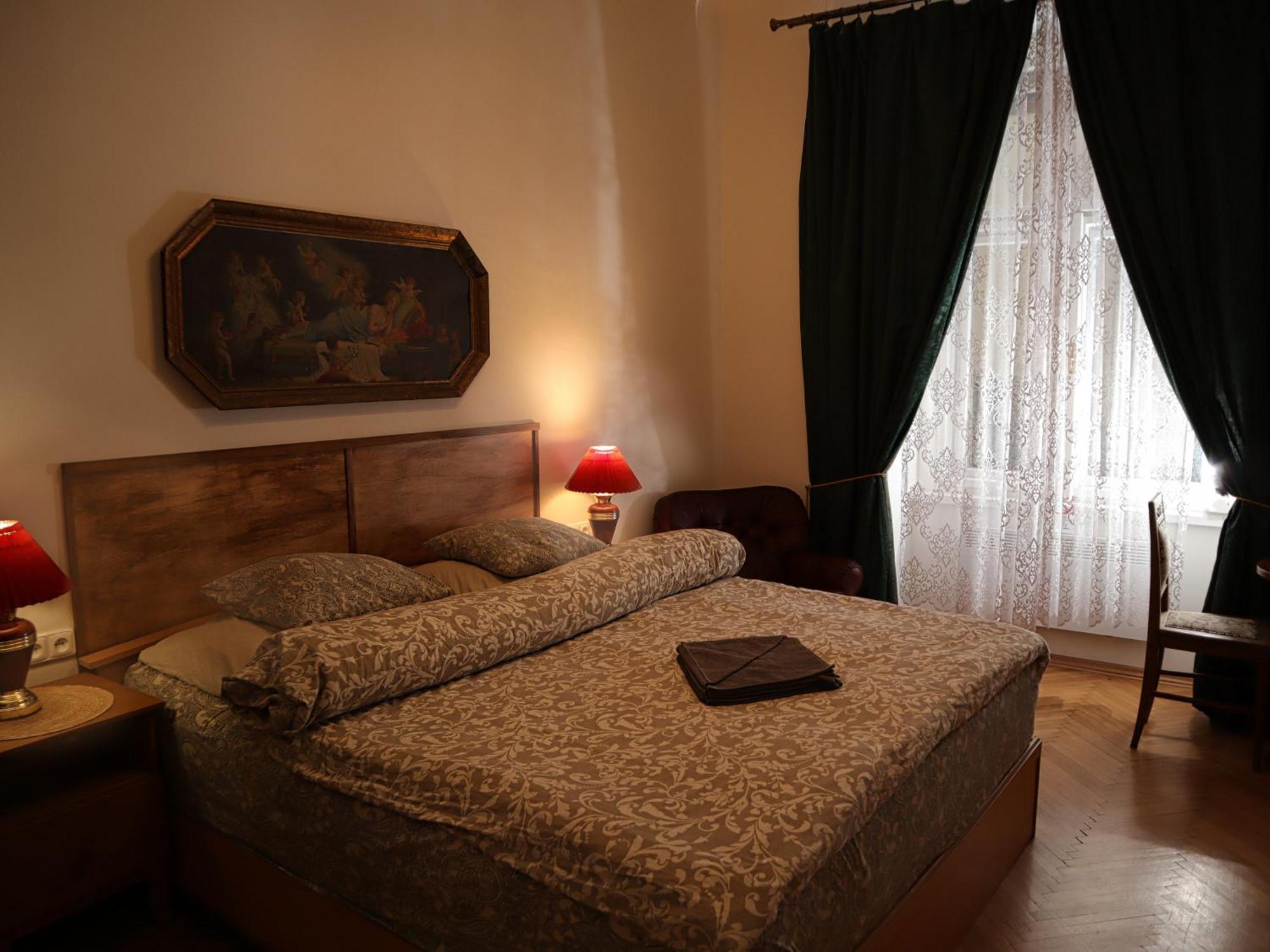 Room & Parking Assistance Praga Exterior foto